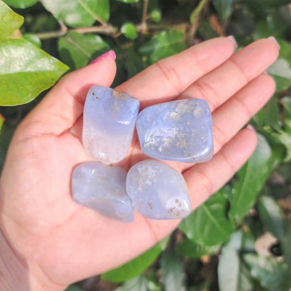 Pedra Calcedônia Azul Média - Unidade