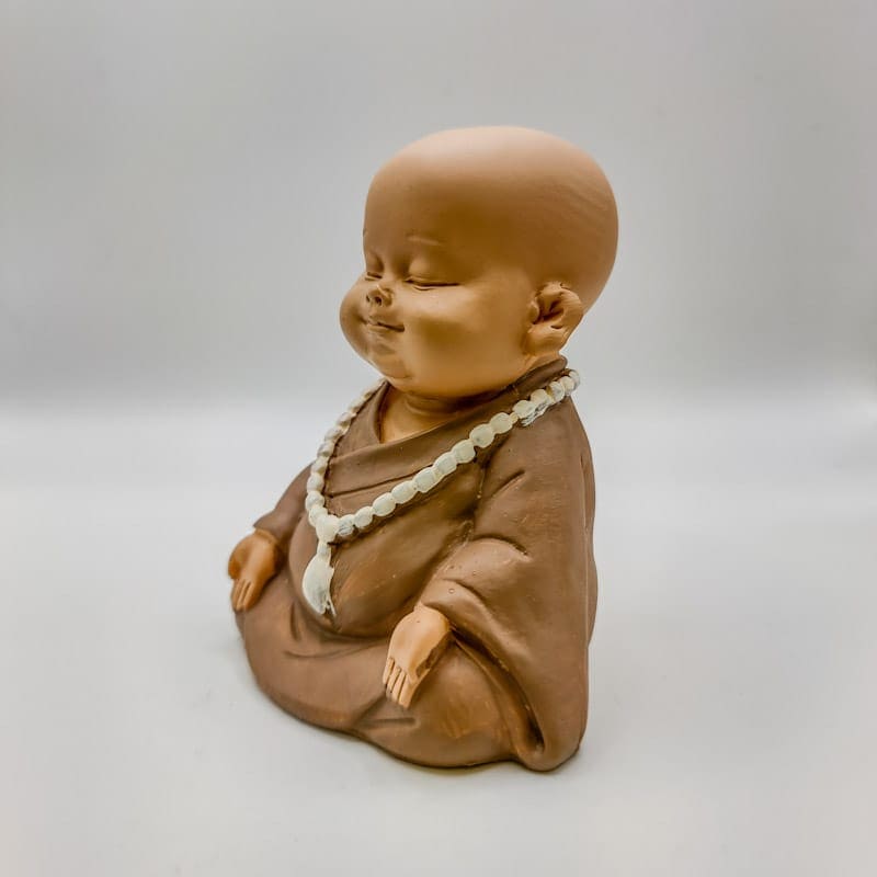 Baby Buda Meditando