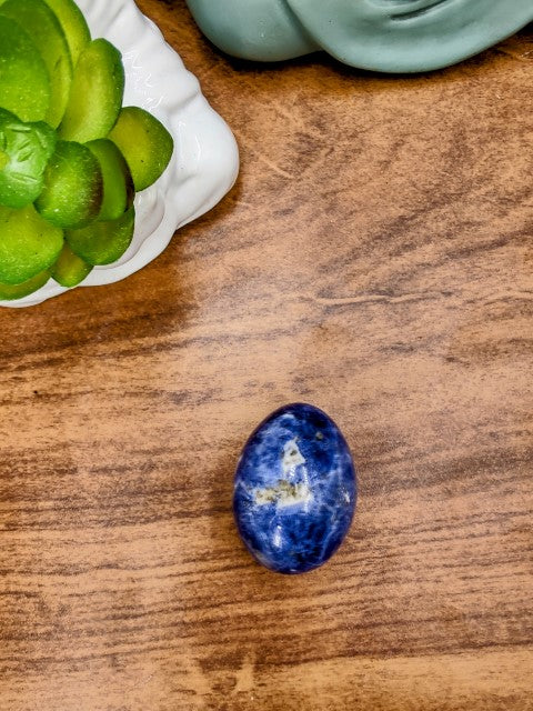 Esfera Oval de Sodalita 48G - Astral zen