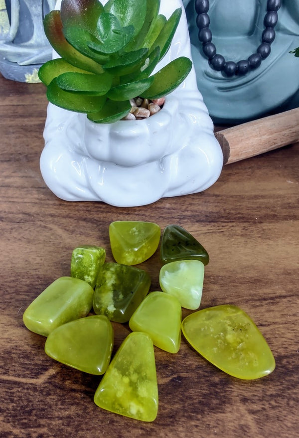 Pedra Jade Pequena Rolada - Kit 100g