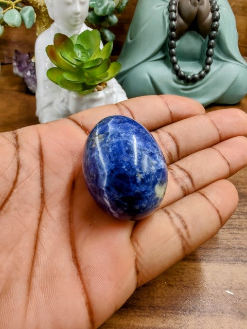 Esfera Oval de Sodalita 48G - Astral zen