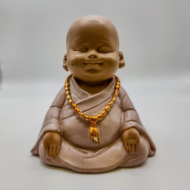 Baby Buda Meditando