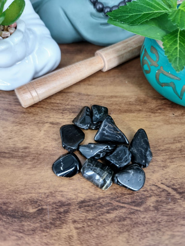 Pedra Turmalina Negra Pequena Rolada - Kit 100g
